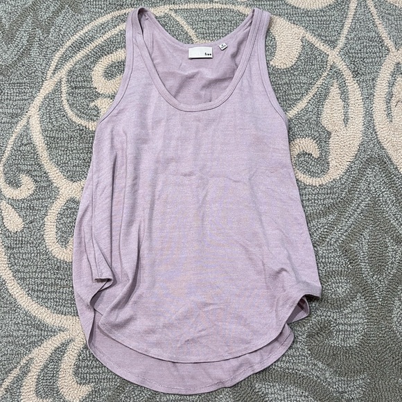 5 Wilfred Free Vonnahme Tanks - Picture 5 of 10